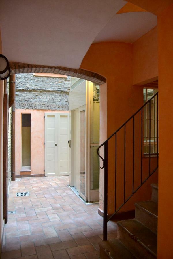 Ferienwohnung Downtown In Parma Exterior foto