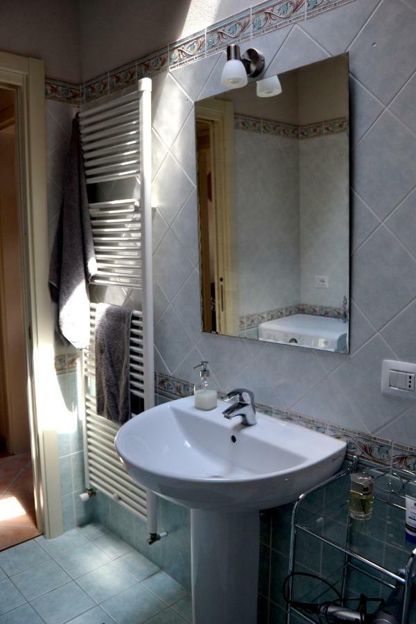 Ferienwohnung Downtown In Parma Exterior foto